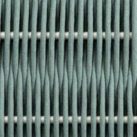 Particolare del pannello della piscina Ninfea Thyni l'intreccio della corda nautica è realizzato a mano da artigiani esperti. Colore OLIVE GREEN