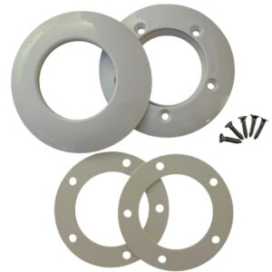 Kit copriflangia composta da un copriflangia, una flangia, due guarnizioni e 5 viti inox ricambio per bocchetta a pavimento Aqua