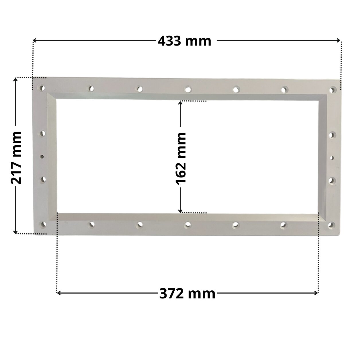 Flangia ricambio per skimmer bocca larga Pool's con quote dimensionali: : larghezza massima esterna 372 mm, altezza massima esterna 217 mm, larghezza minima interna del foro rettangolare 372 mm, altezza interna del foro rettangolare 162 mm.