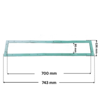 Guarnizione sandwich ricambio per skimmer sfioratore Pool's. Dimensioni indicate: larghezza massima esterna 743 mm, altezza massima esterna 136 mm, larghezza massima interna del foro rettangolare 700 mm e altezza massima esterna 95 mm.
