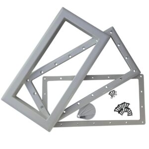 Kit composto da copriflangia, flangia, guarnizioni e viti ricambio per skimmer Classic Aqua