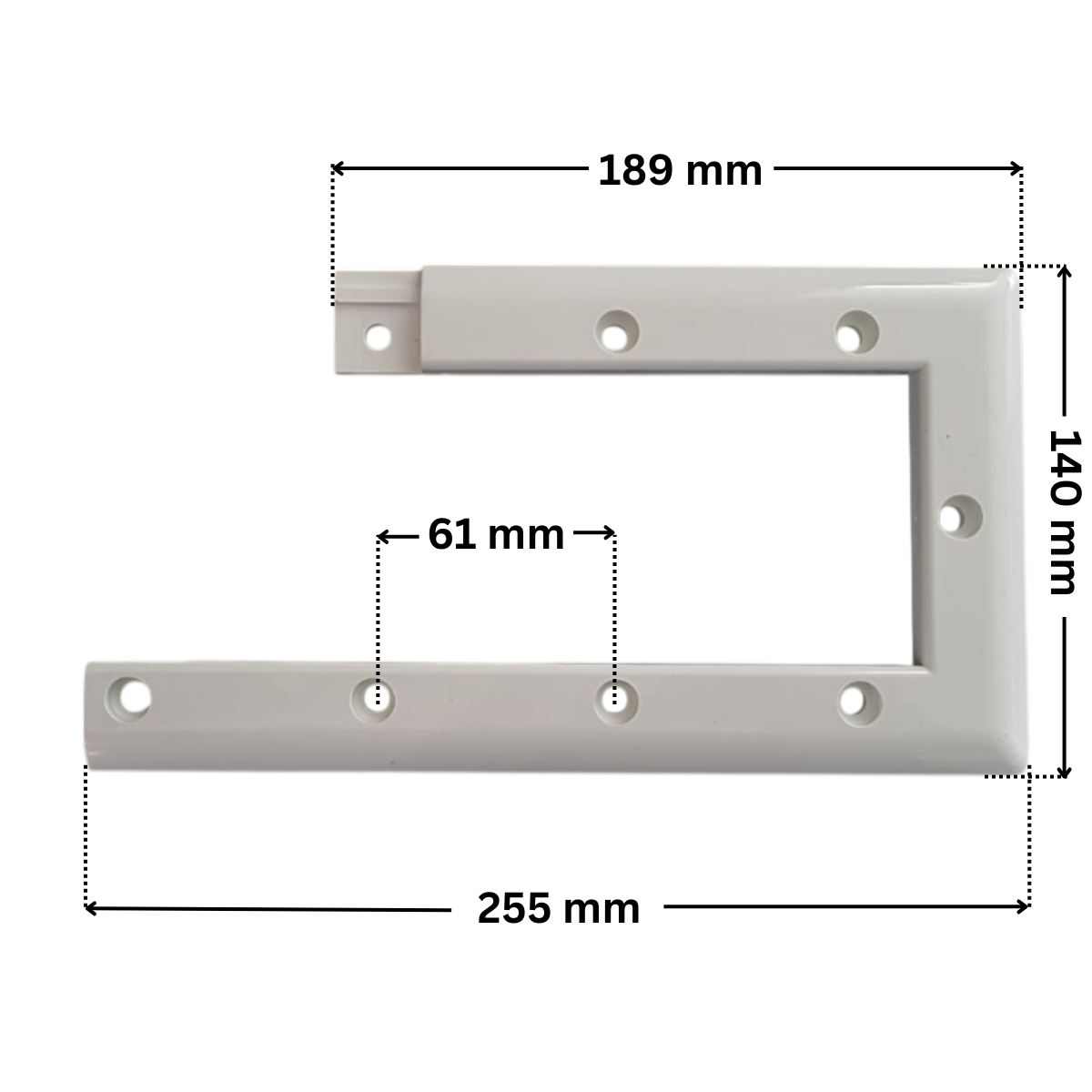 Parte flangia ricambio per skimmer sfioratore ad angolo Aqua. Dimensioni indicate: larghezza massima esterna 255 mm, larghezza minima esterna 189 mm, altezza massima esterna 140 mm e interasse fori fissaggio viti superiore 61,12 mm.