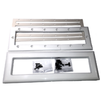 Kit composto da copriflangia, flangia, guarnizioni e viti ricambio per skimmer sfioratore dritto Aqua