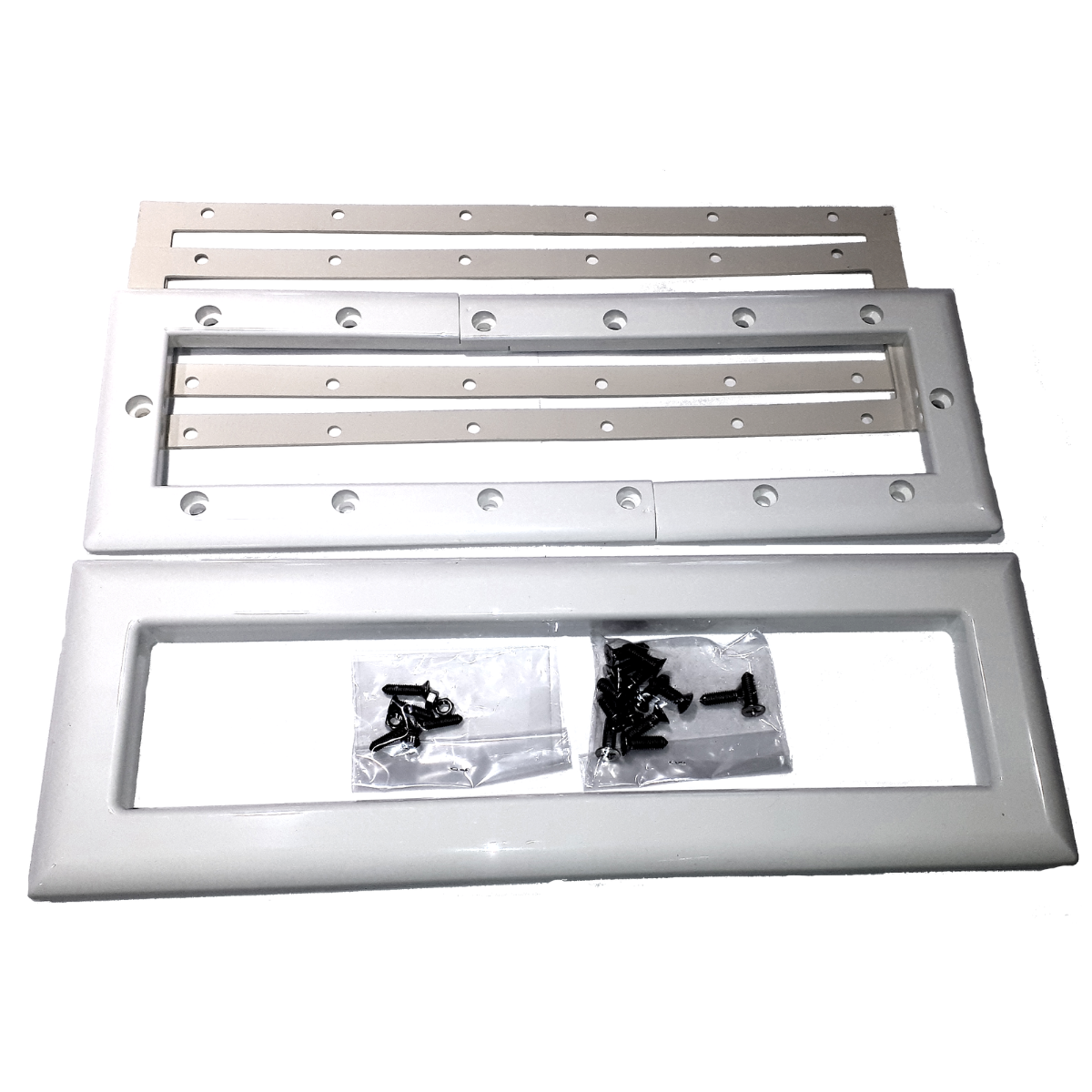 Kit composto da copriflangia, flangia, guarnizioni e viti ricambio per skimmer sfioratore dritto Aqua