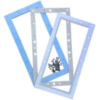 Kit composto da una flangia, una guarnizione, una guarnizione sandwich e viti ricambio per skimmer bocca larga Pool