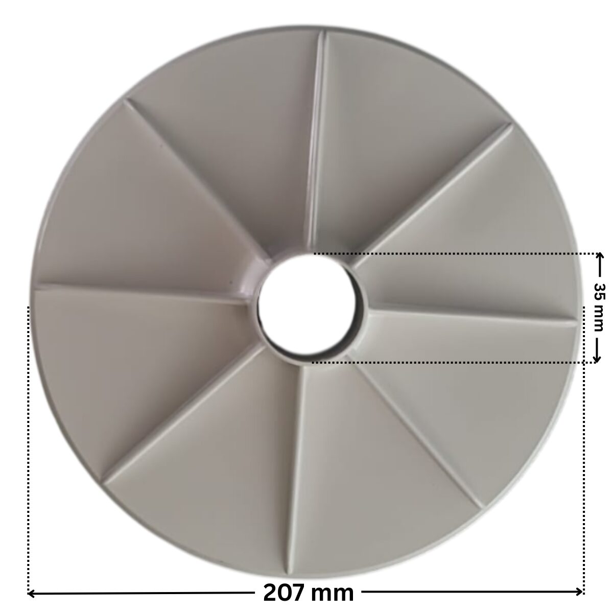 Piatto aspirazione ricambio per skimmer sfioratore Pool's con quote dimensionali: diametro massimo 207 mm, diametro foro centrale 35 mm.