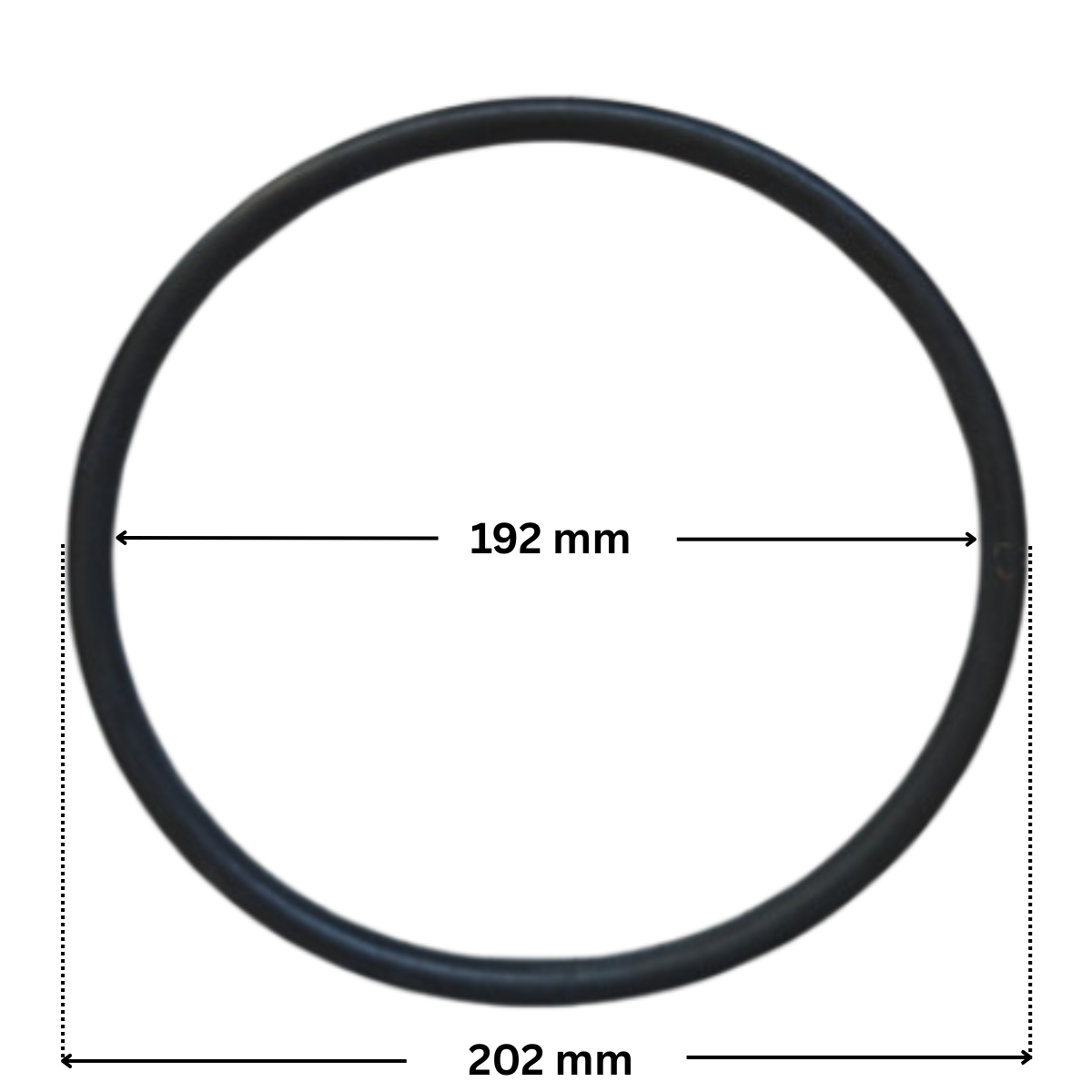 Guarnizione coperchio ricambio per pompa piscina Optima Saci con quote dimensionali: diametro interno 104 mm e diametro esterno 110 mm.