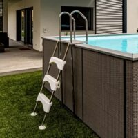 Scaletta di sicurezza per piscina fuori terra Laghetto Dolcevita Naked e Rattan.